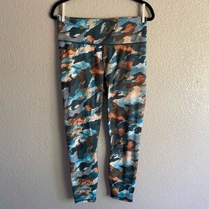 Fabletics Women’s Leggings – Blue & Brown Camo Print – Size S/M